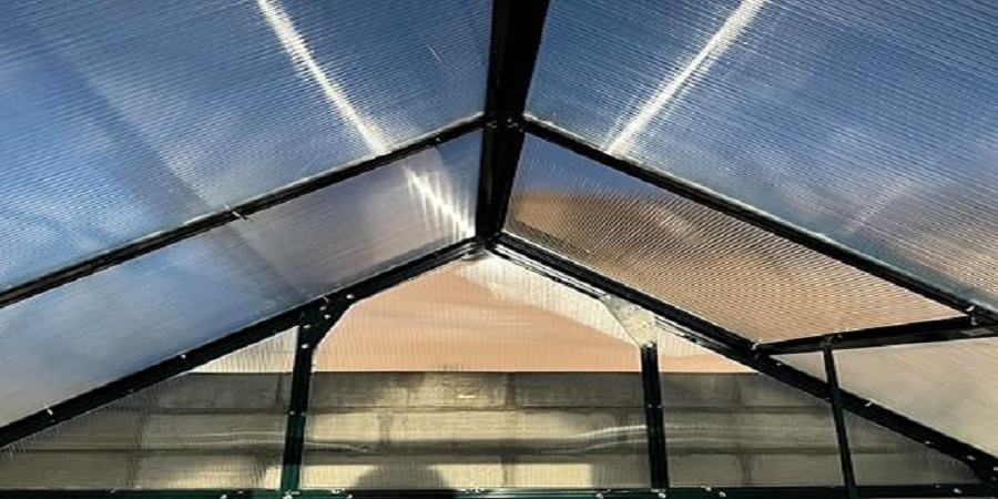 Tấm Lợp Polycarbonate Ngoài Trời